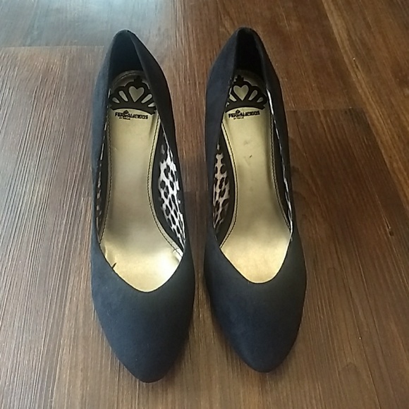 Fergalicious Symphony Black Suede - Picture 2 of 4